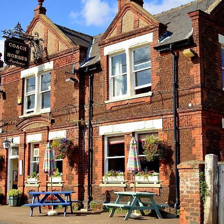 Coach & Horses Dersingham Exterior foto