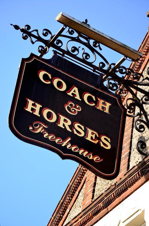 Coach & Horses Dersingham Exterior foto